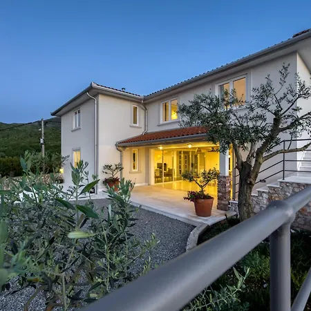 Prisunac - Private Luxury With Amazing Sea View Villa Zagorje